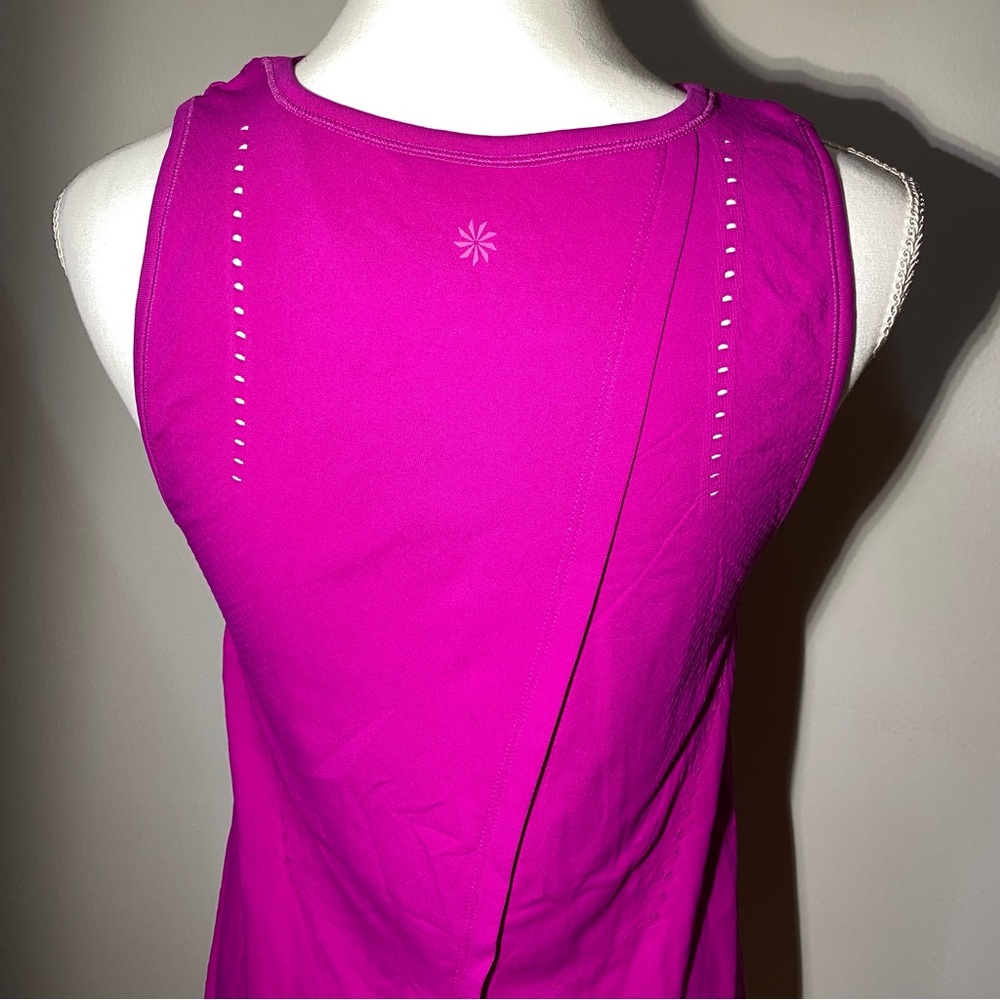 Athleta Women's Extra Small Foothill Seamless Tank Top Split Back Pink Barbie - Picture 3 of 6
